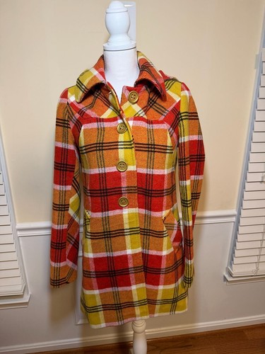 Delia s plaid hooded - plaid,